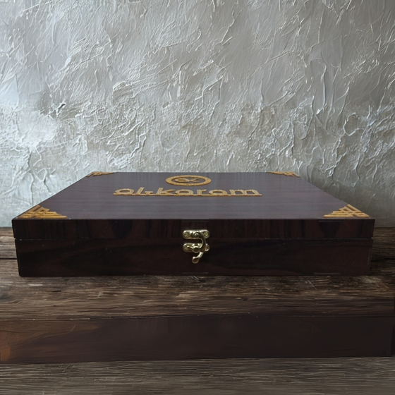 Personalized Rosewood Suit Box – Classy Gift Presentation